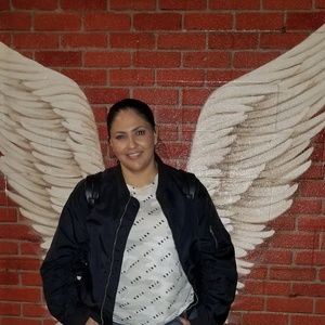 Meet your Posher, Tracy